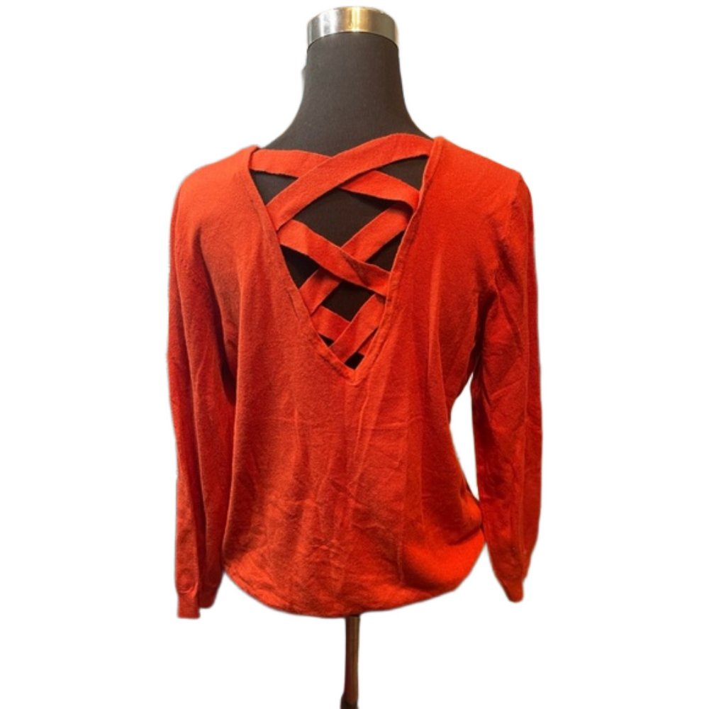 Love Ellie V-Neck Back Cut Out Top - Sizes S & XL (NWOT)